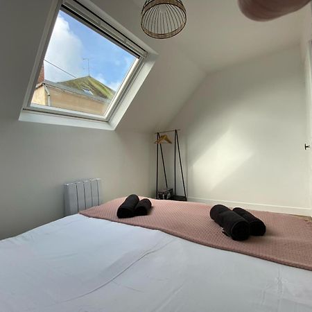 Au Coeur De Ville Laval  Quarto foto