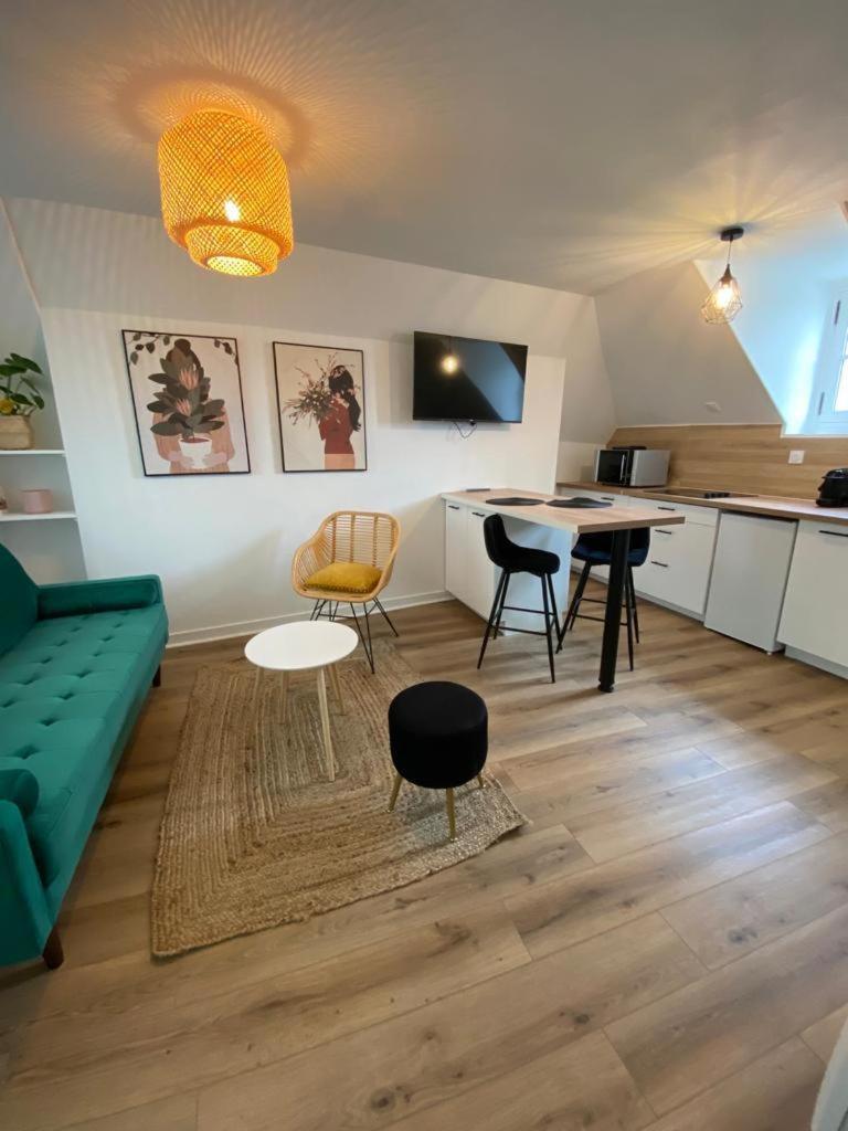 Au Coeur De Ville Laval  Quarto foto